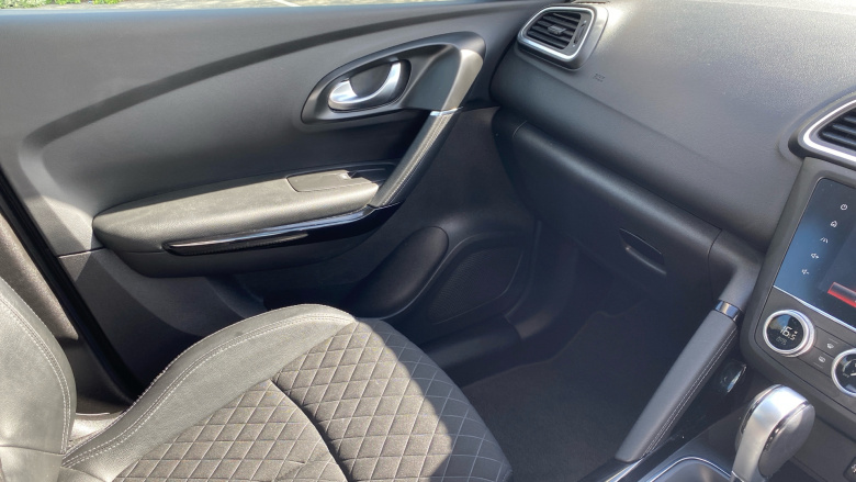 Renault Kadjar 1.3 TCE Iconic 5dr EDC Petrol Hatchback